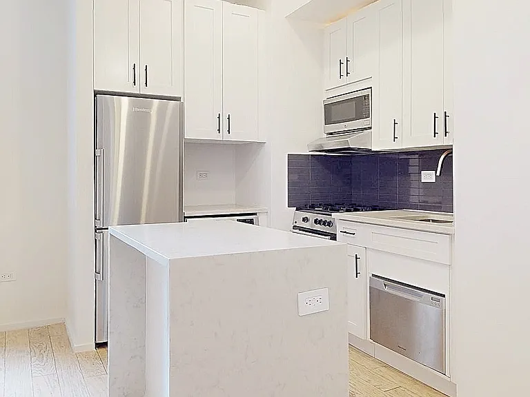 472 Central Park W #2B — Photo 3