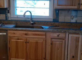 1010 Honeysuckle Dr, Newport, TN 37821