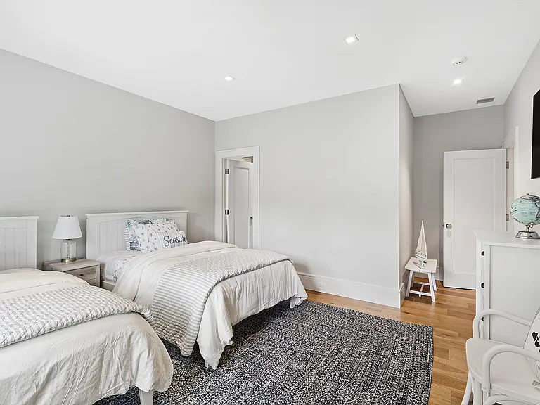 8 Crows Nest Ln — Photo 20