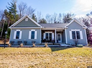 7 Lussier Dr, Clifton Park, NY 12065