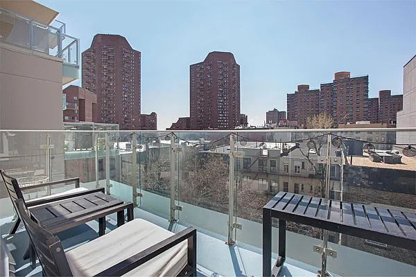 Sold by Engel & Völkers New York City | media 6