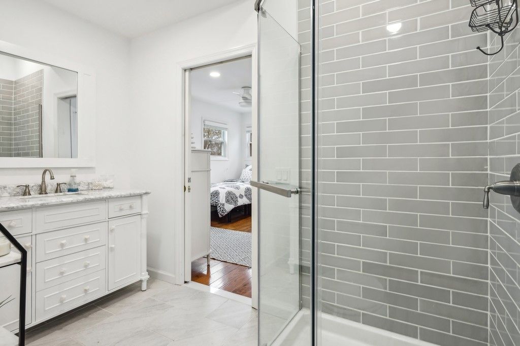  Ensuite Bath