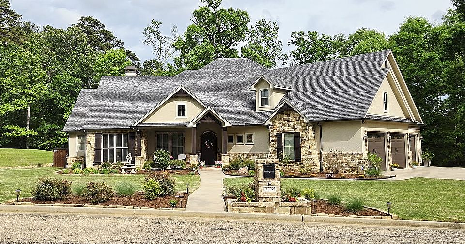 1st image of 4002 Shadow Ridge Ln