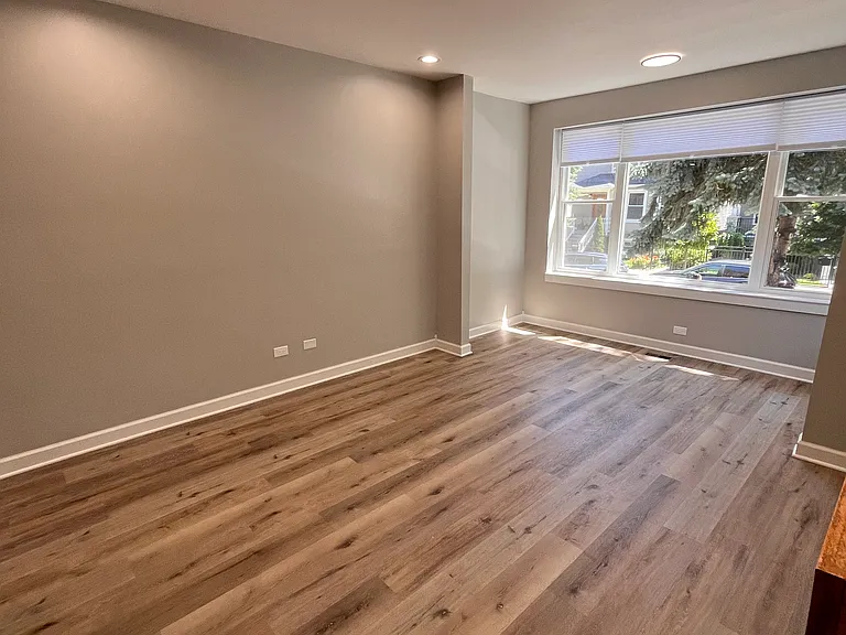 4048 N Richmond St #1 — Photo 4