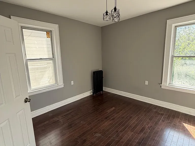 843 S 19th St #2L — Photo 3