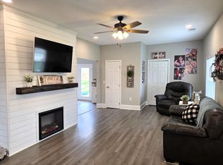 464 Hair Lake Rd, Summerville, GA 30747