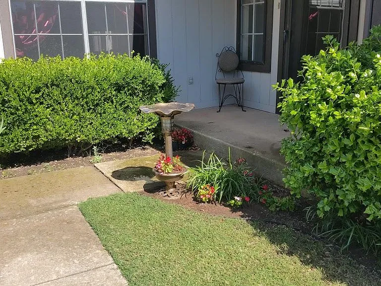 14008 Crossing Way E — Photo 1