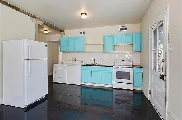 2 bed, 1200 sqft, $1,400 — Photo 1