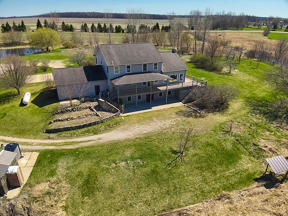 5th image of 198 W Chicago Rd