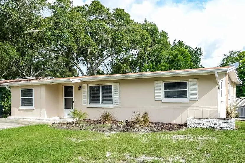 3397 19th Pl SW Largo, FL 33774 — Photo 2