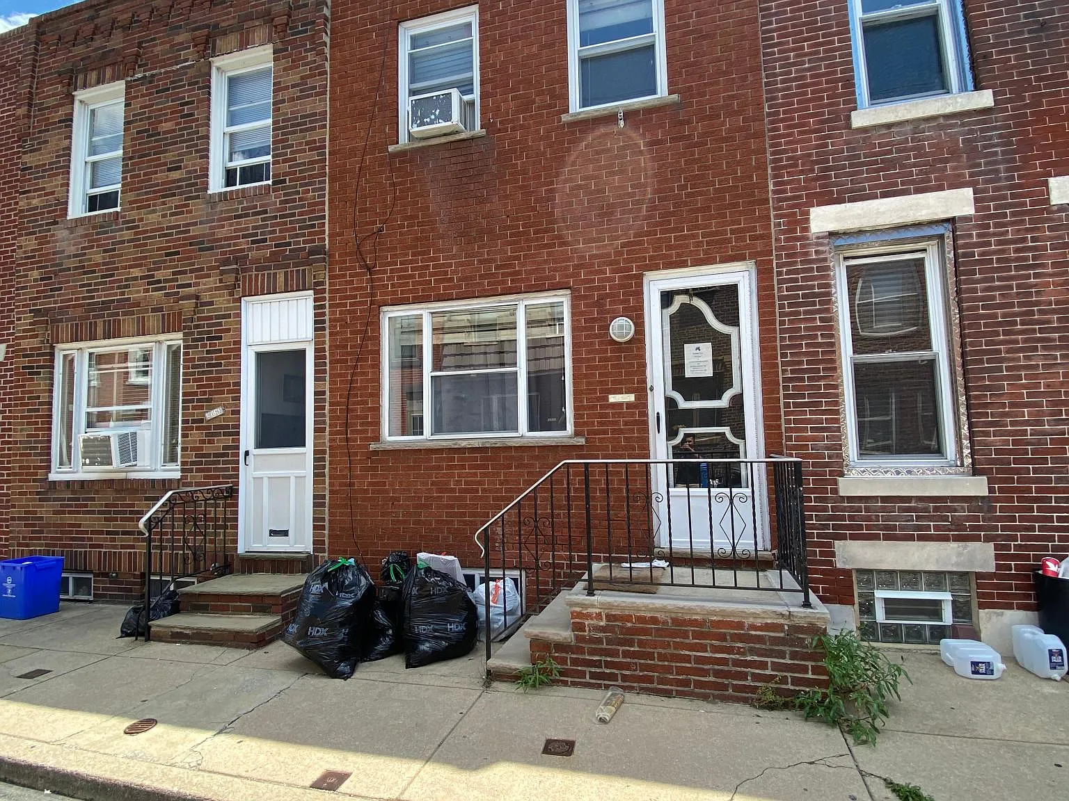 2 bed, 1200 sqft, $1,700 — Photo 1