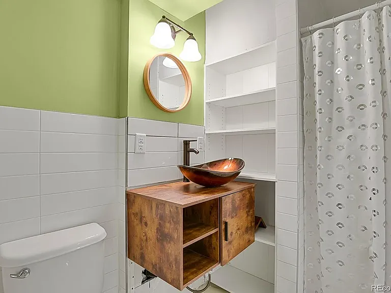 11081 Richfield Cir — Photo 24