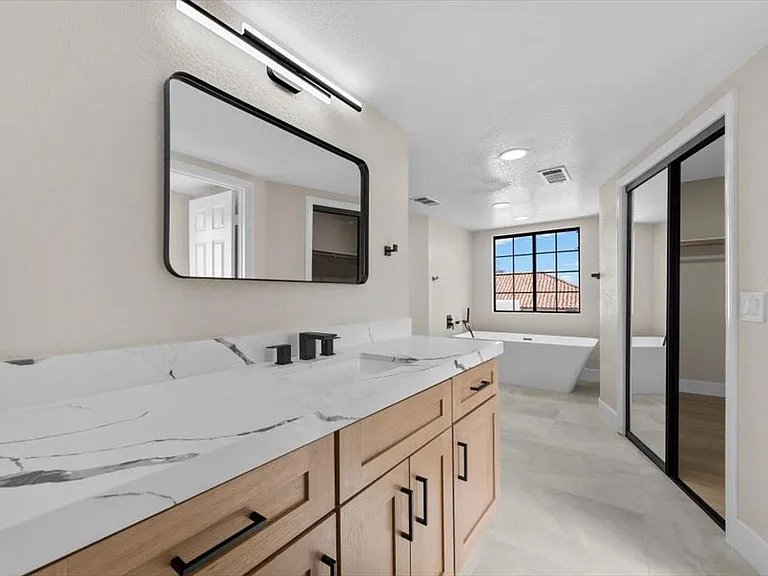 3382 Montessouri St — Photo 21