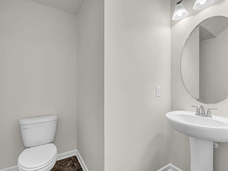 1034 Livingstone Ln — Photo 16