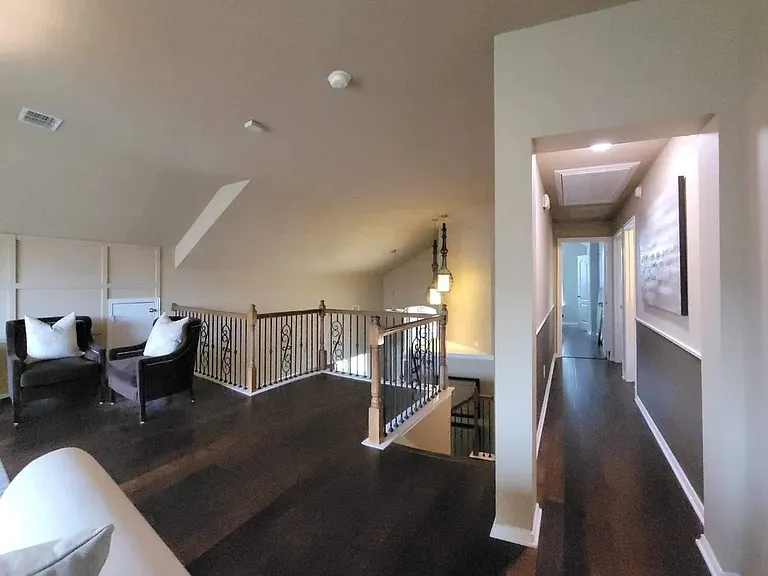 1391 Riverside Oaks Dr — Photo 16