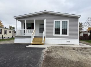 387 Birchwood Dr #387, Lockport, NY 14094