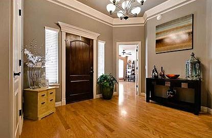 3rd image of 216 Dawn Dr