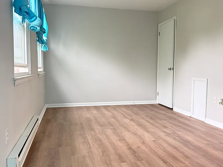 1088 Monticello Ln #1 — Photo 8