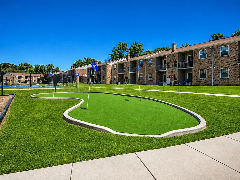 Fairways Apartment Homes — Photo 20
