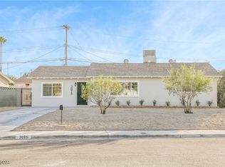 3075 Oxford Ln, Las Vegas, NV 89121