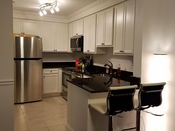 2nd image of 7594L Lakeside Village Dr