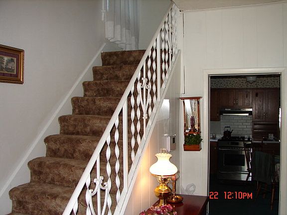 4th image of 1713 Charles St