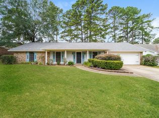 73 Fenceway Dr, Brandon, MS 39042