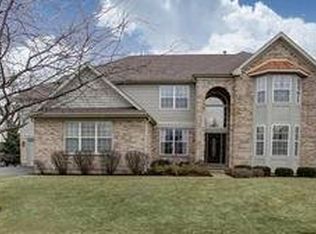 8115 Danneil Ct, Long Grove, IL 60047