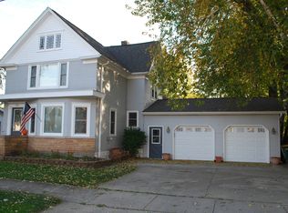 320 Main St, Maple Park, IL 60151