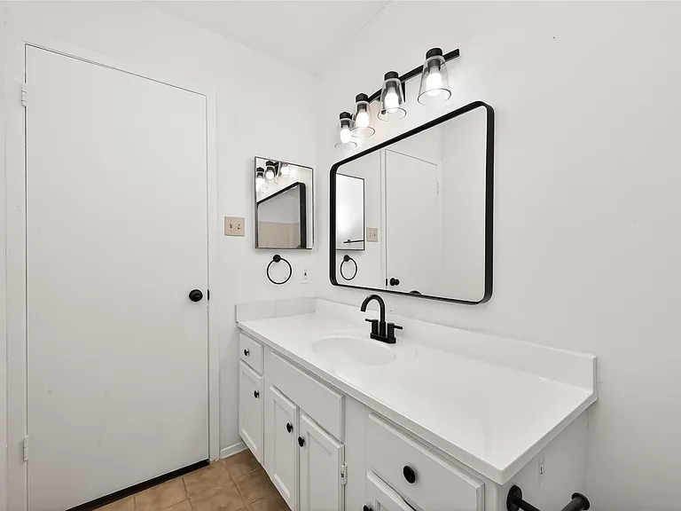 6203 Downwood Forest Dr — Photo 32