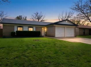 501 Fox Dr, Saginaw, TX 76179