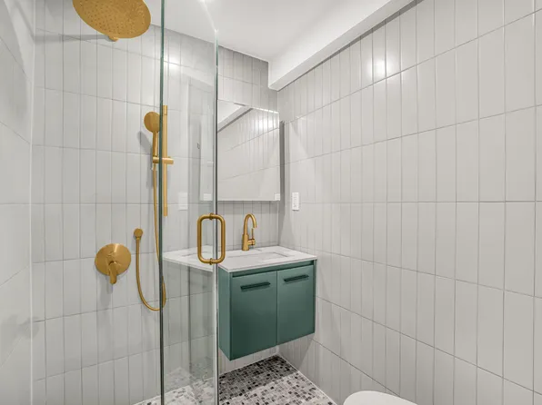 2 West 16th Street image 6 of 6