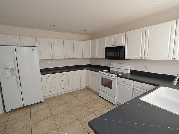 3rd image of 12303 N New Dawn Ave
