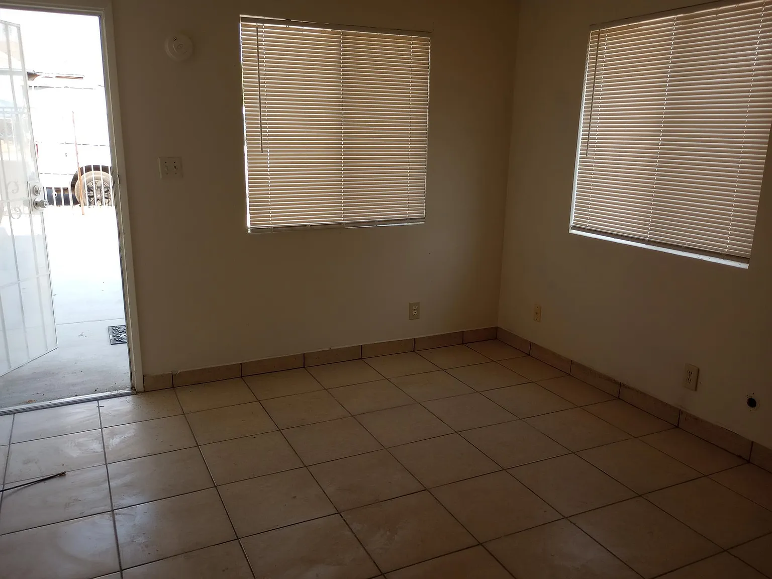 1 bed, 600 sqft, $910 — Photo 4