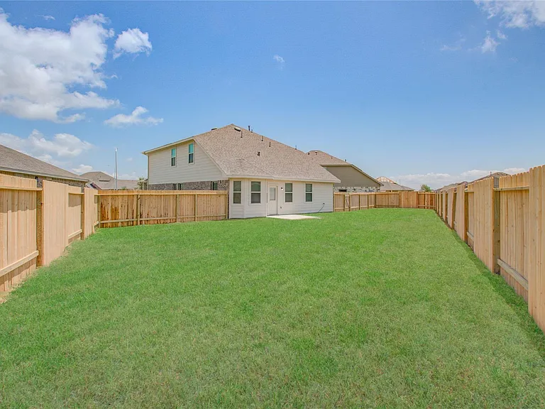 8403 Baywatch Cir — Photo 38