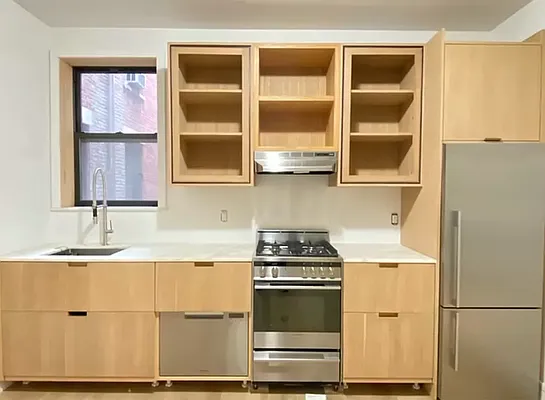 Rented by REAL New York | media 10