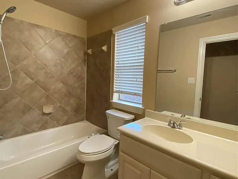 25503 Lockspur Dr — Photo 34