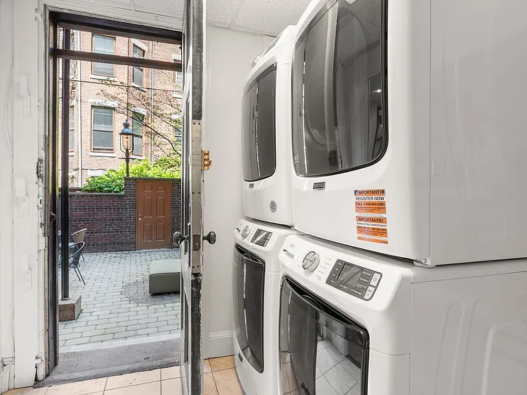 389 Commonwealth Ave #B — Photo 10