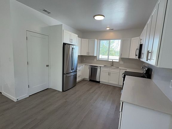 4th image of 141 Buena Vista Dr