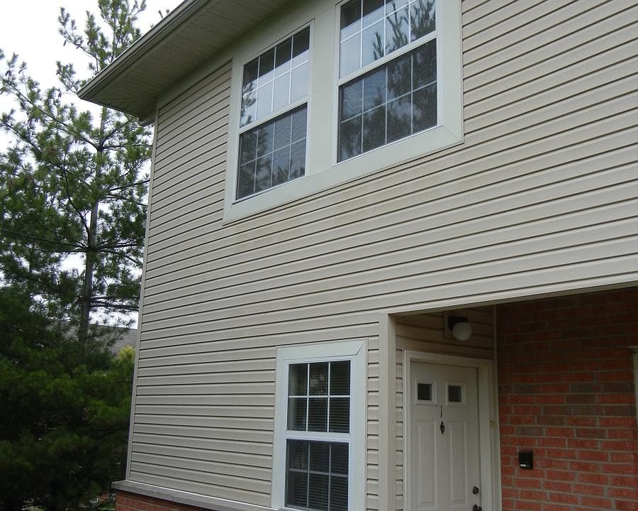 1st image of 2454 Heather Glen Ct APT 5