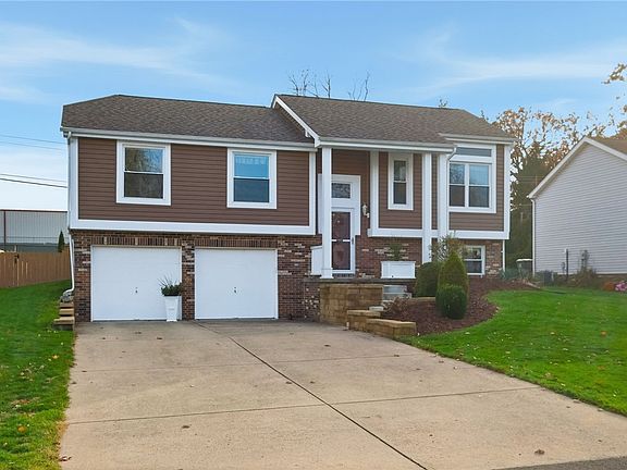 2nd image of 127 Clearbrook Dr