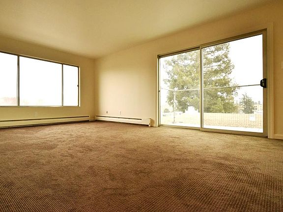 3rd image of 65 Thornton St #402