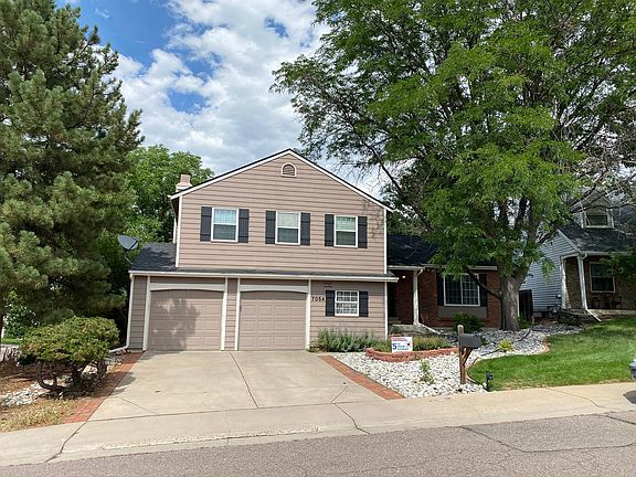 Corner lot in cul-de-sac. Mature trees offer lots of shade. West-facing house easier to shovel in winter.