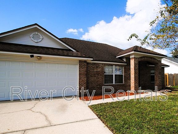 2nd image of 7618 Dover Cliff Dr S