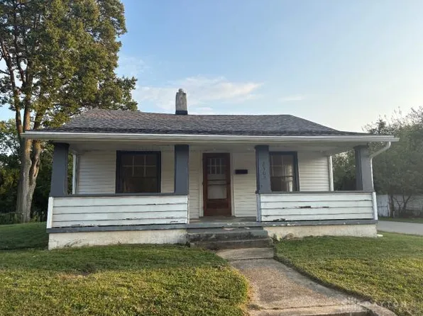 2302 Coronette Ave, Dayton, OH 45414