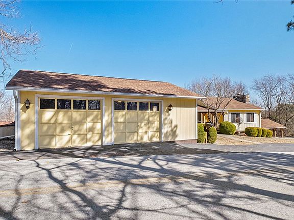 3rd image of 18960 Coppermine Rd