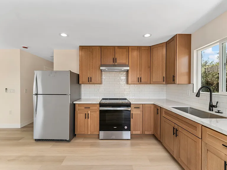 3288 Logan Ave #1 — Photo 1