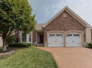 206 Natural Spring Dr, O'Fallon, MO 63366