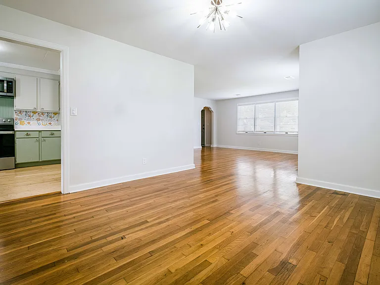 5604 Paulsen St — Photo 5