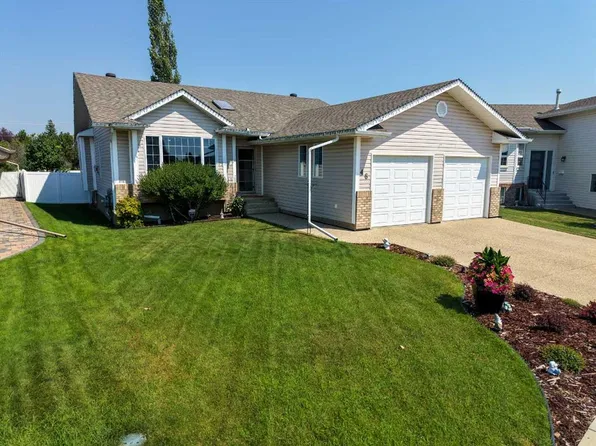 46 S Lord Close, Red Deer, AB T4R 2R8